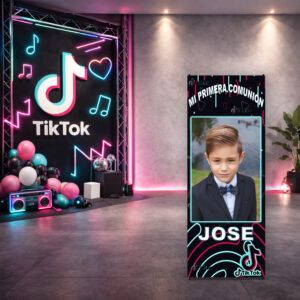 Cartel Bienvenida Comunión Niño TikTok