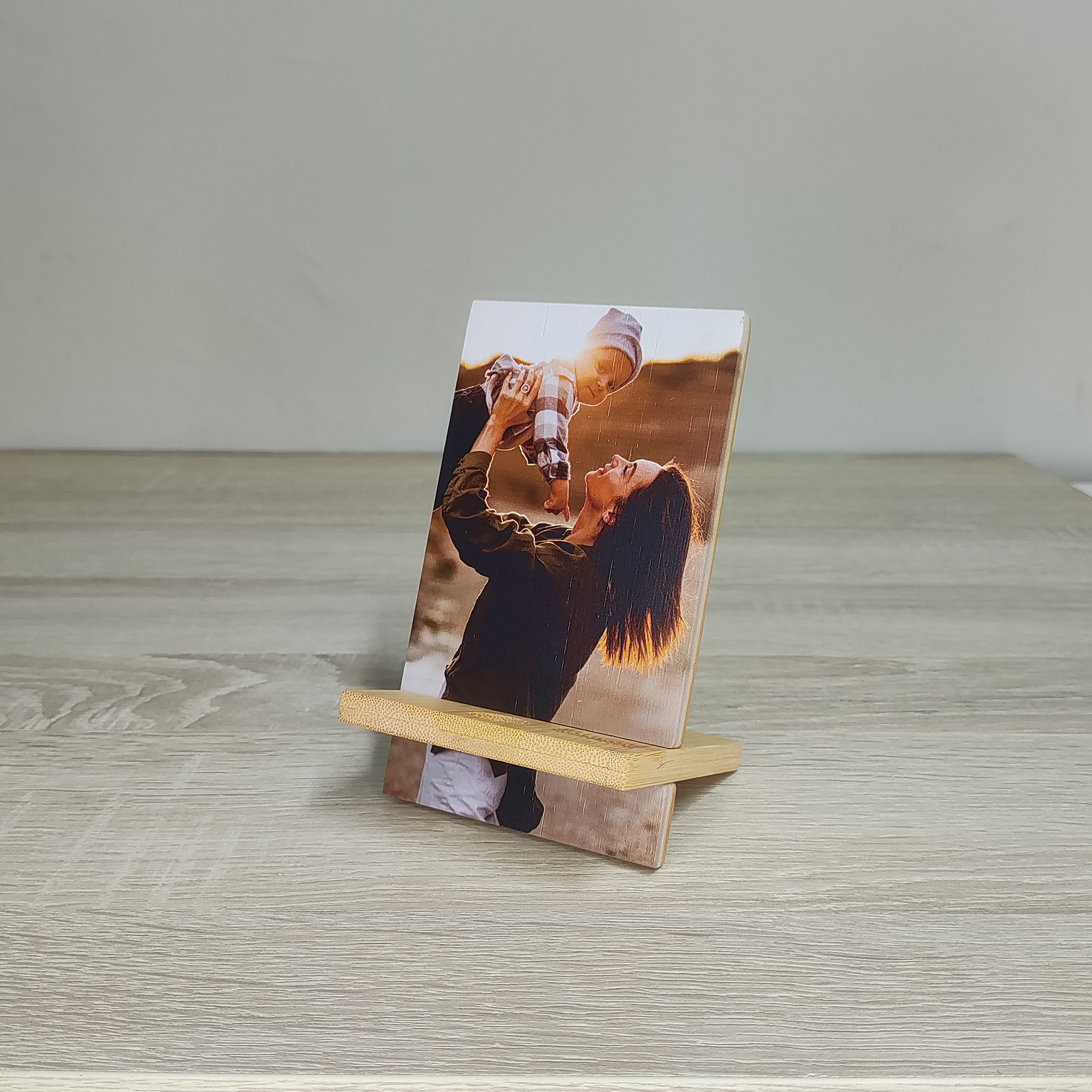 Soporte Carga Móvil Personalizado - Imagen 5
